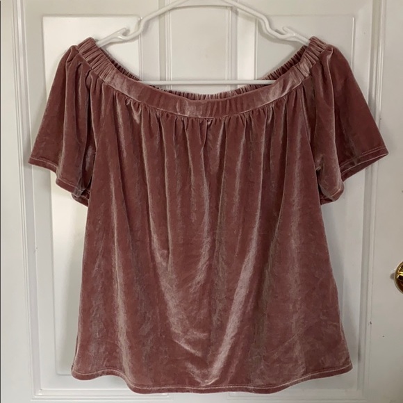 Abercrombie & Fitch Pink Off the Shoulder Top - Picture 2 of 6